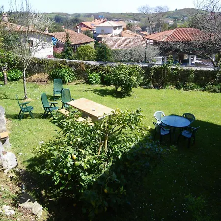 Casa Maria Celorio (Llanes)